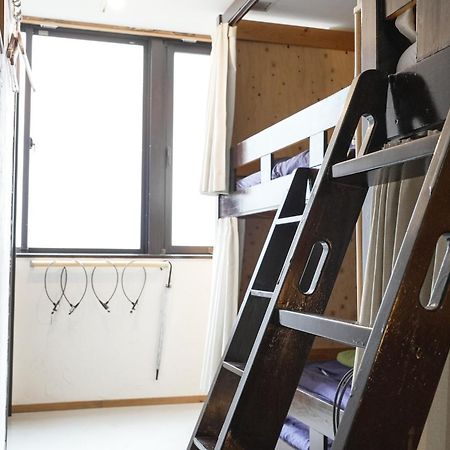 Hostel Lodging Tokyo Ueno Экстерьер фото